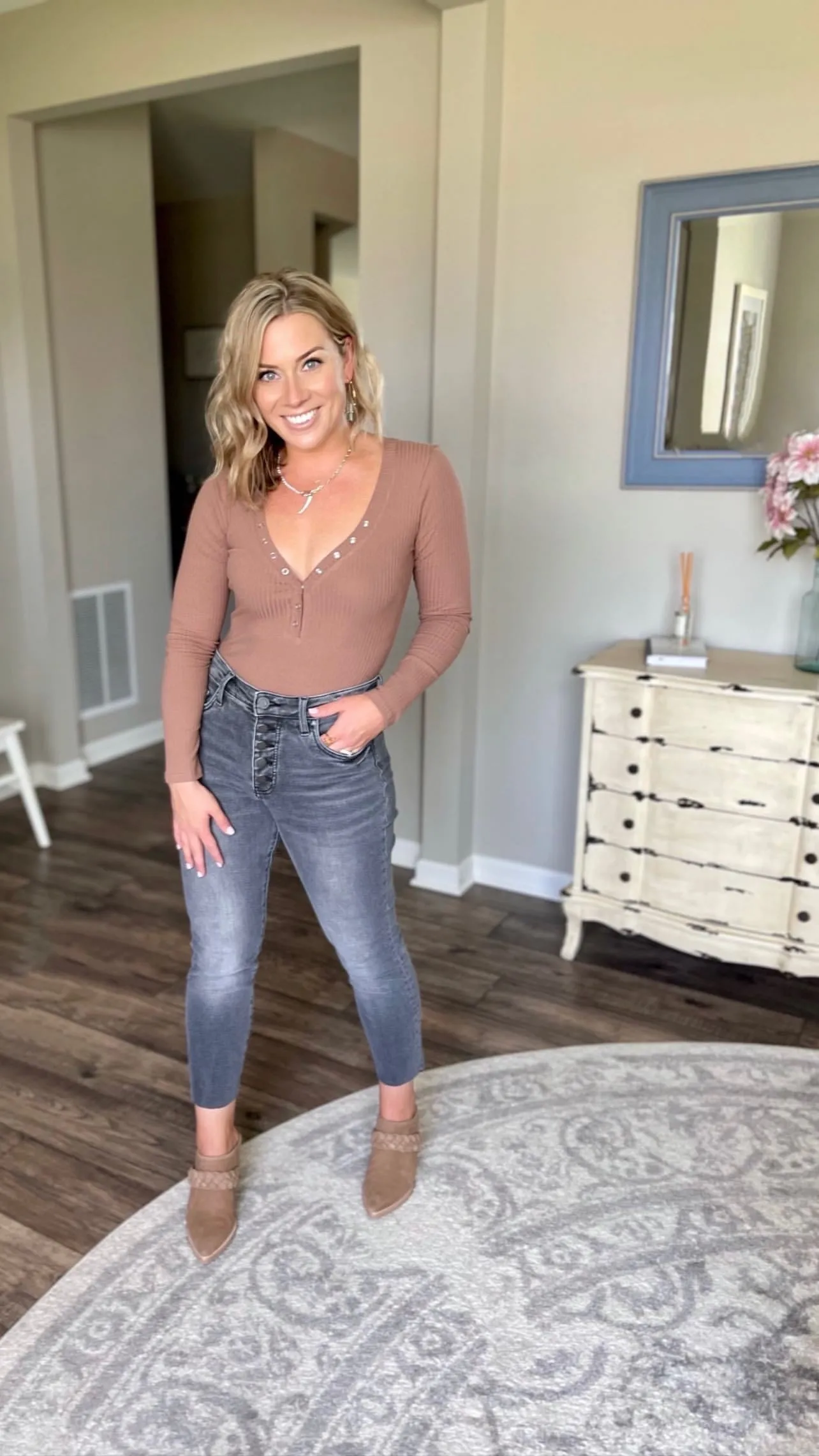 Ava Ribbed Bodysuit