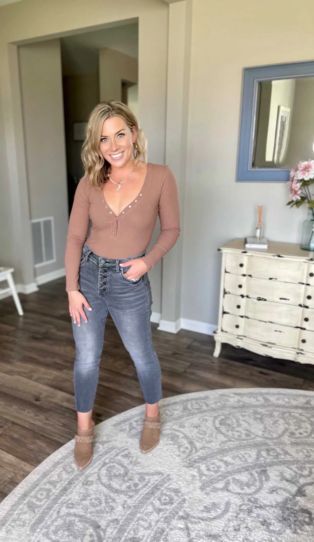 Ava Ribbed Bodysuit