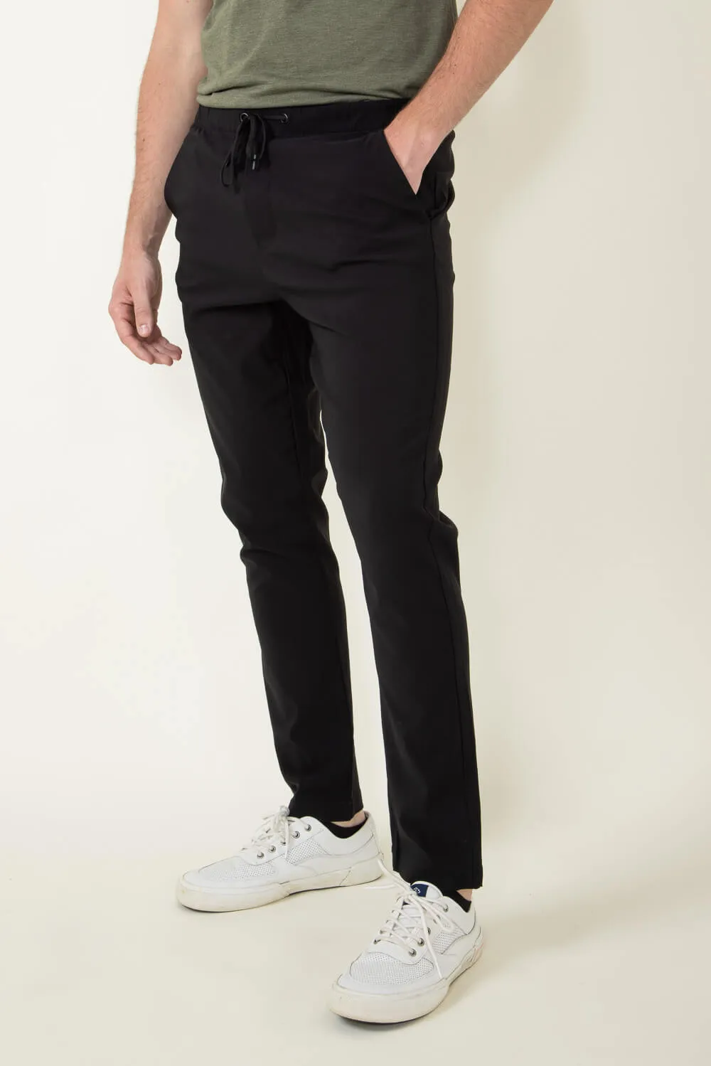 Copper & Oak Elastic File Tech Jogger Pants for Men in Black | K4S4164-BLACK