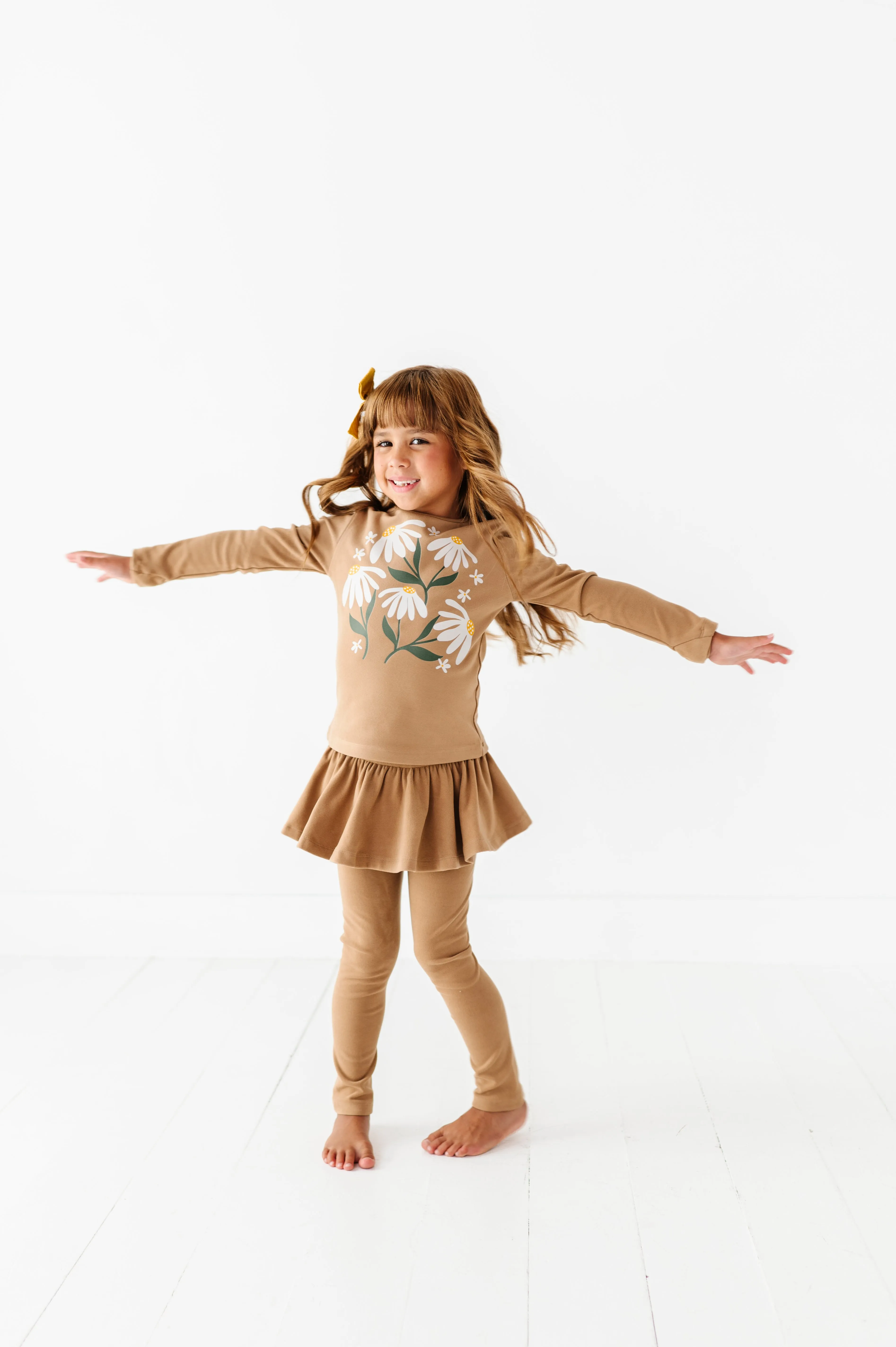 Daisy | Taupe Fleece skirted SET