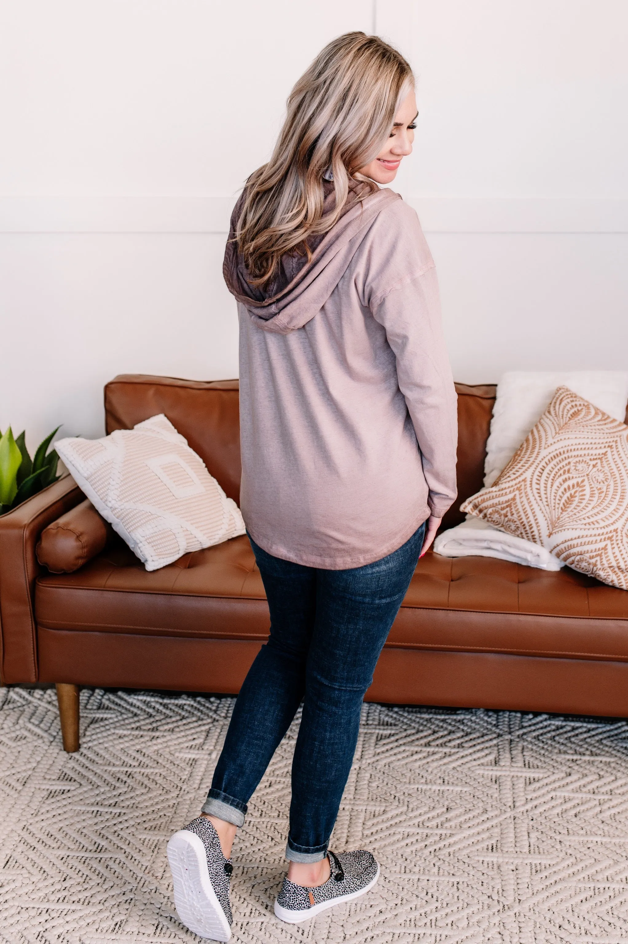 Edge Your Bets Hooded Top In Bark