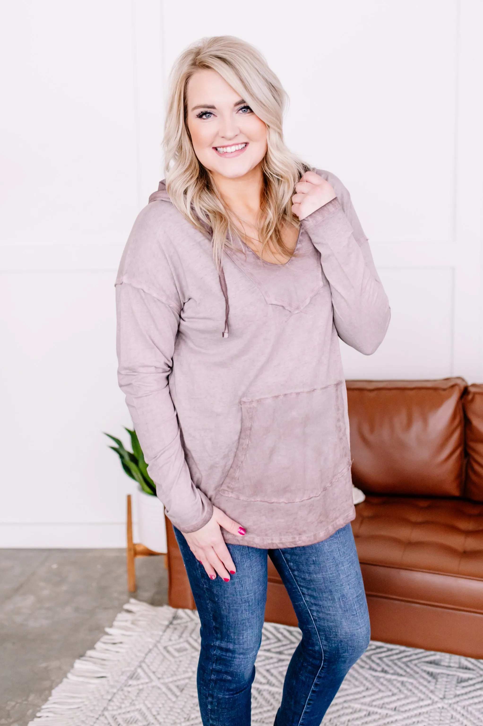 Edge Your Bets Hooded Top In Bark