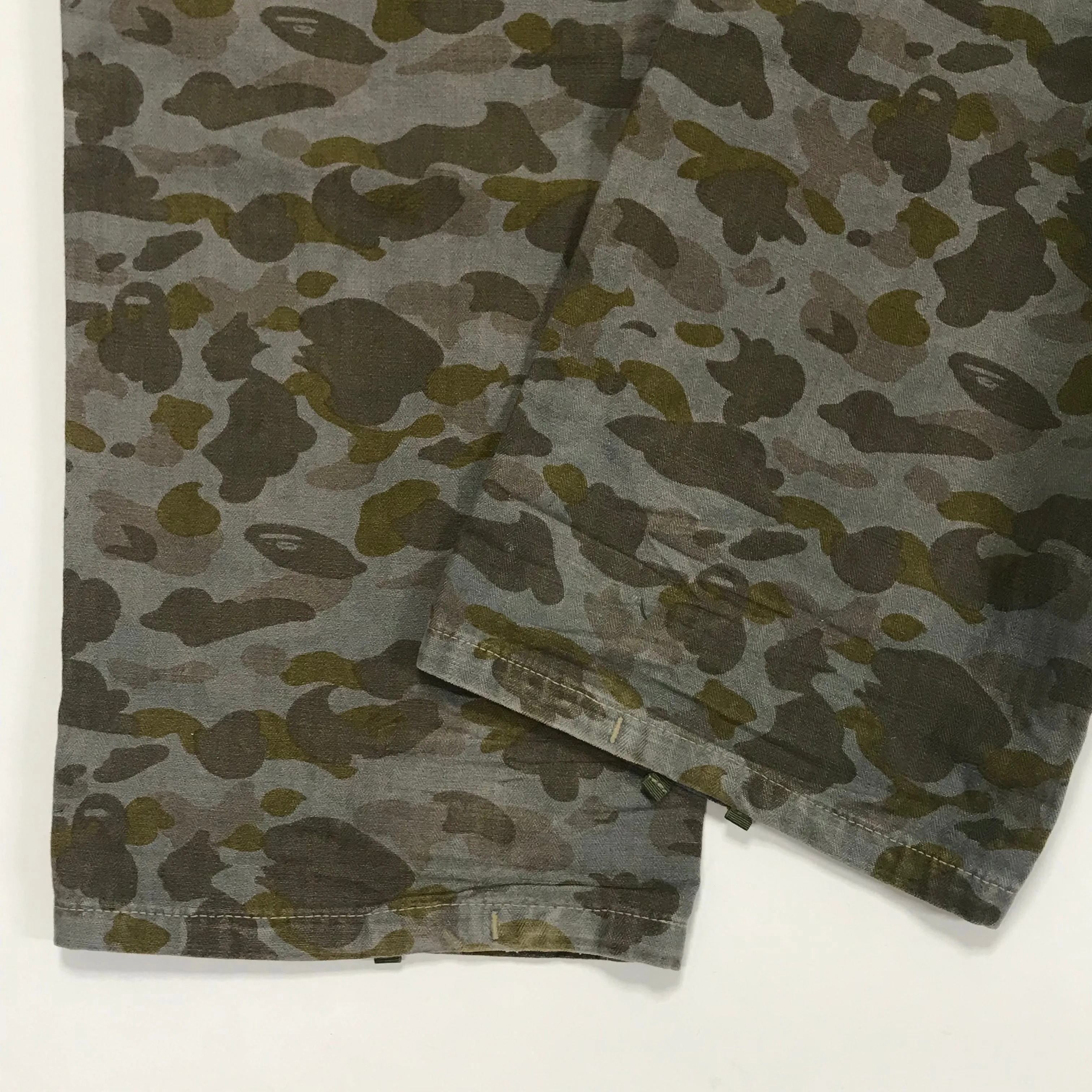 [L] A Bathing Ape Ursus Bape Camo Cargo Pants Olive