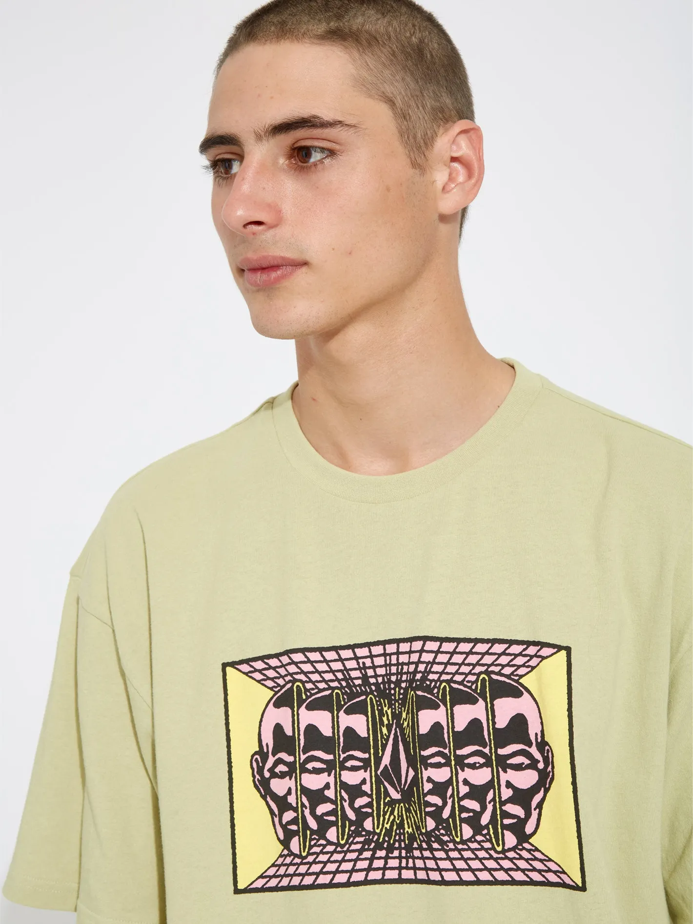 Mind Invasion T-shirt - LENTIL GREEN