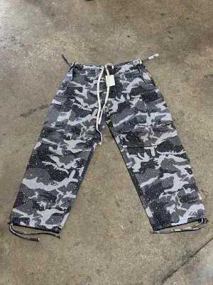 NEW VALE Crystal Winter Camo Cargo Pants