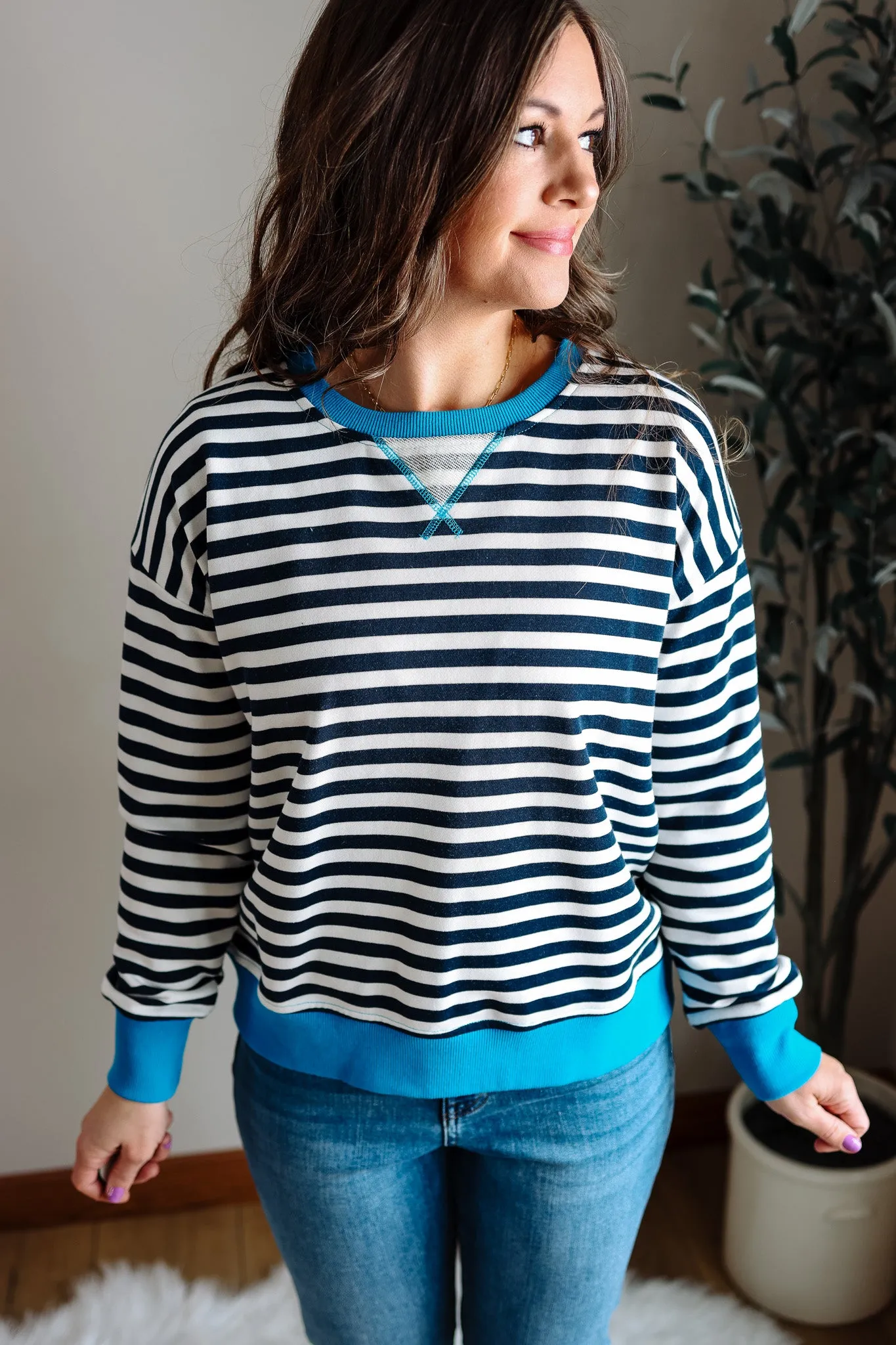 Nori Contrast Rib Stripe Sweatshirt - Navy