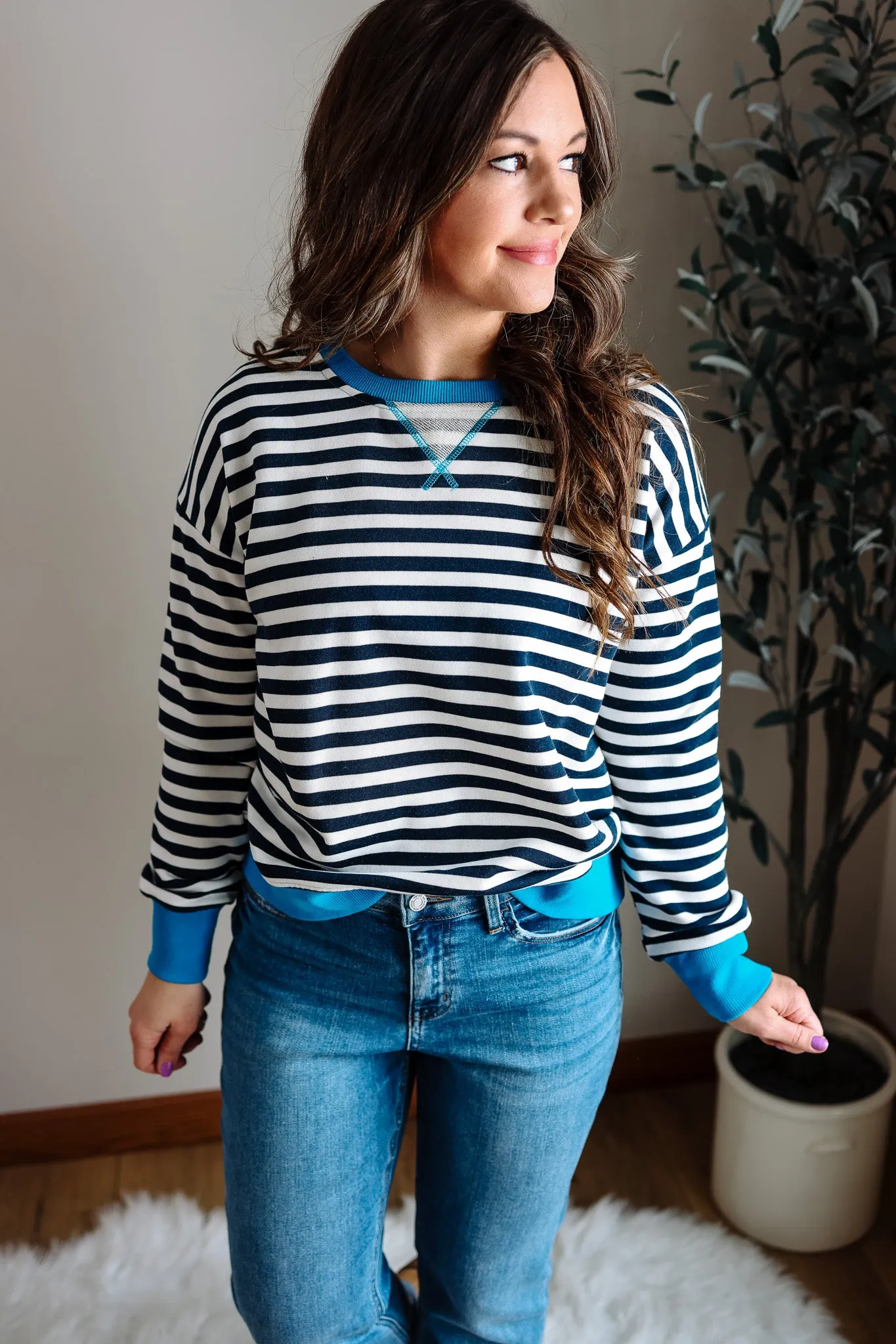 Nori Contrast Rib Stripe Sweatshirt - Navy