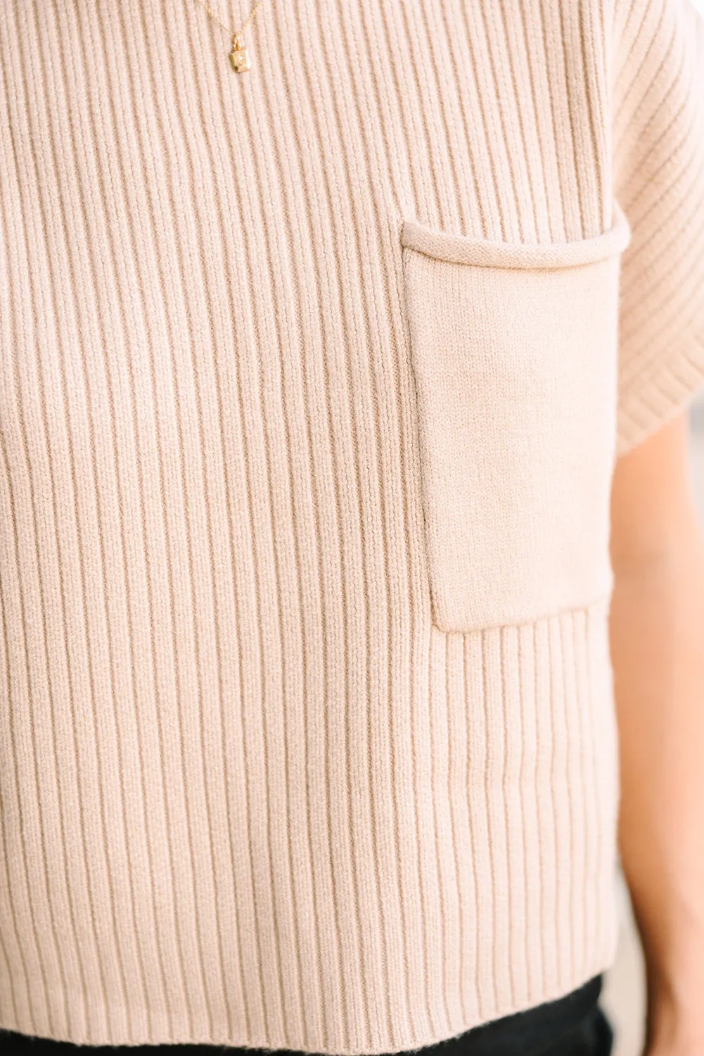 Oatmeal Patch Pocket Ribbed Knit Short Sleeve Sweater