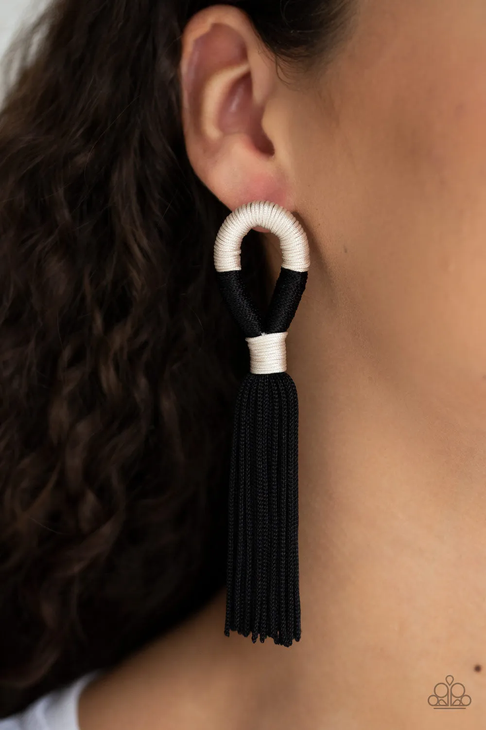 Paparazzi Moroccan Mambo Earrings Black