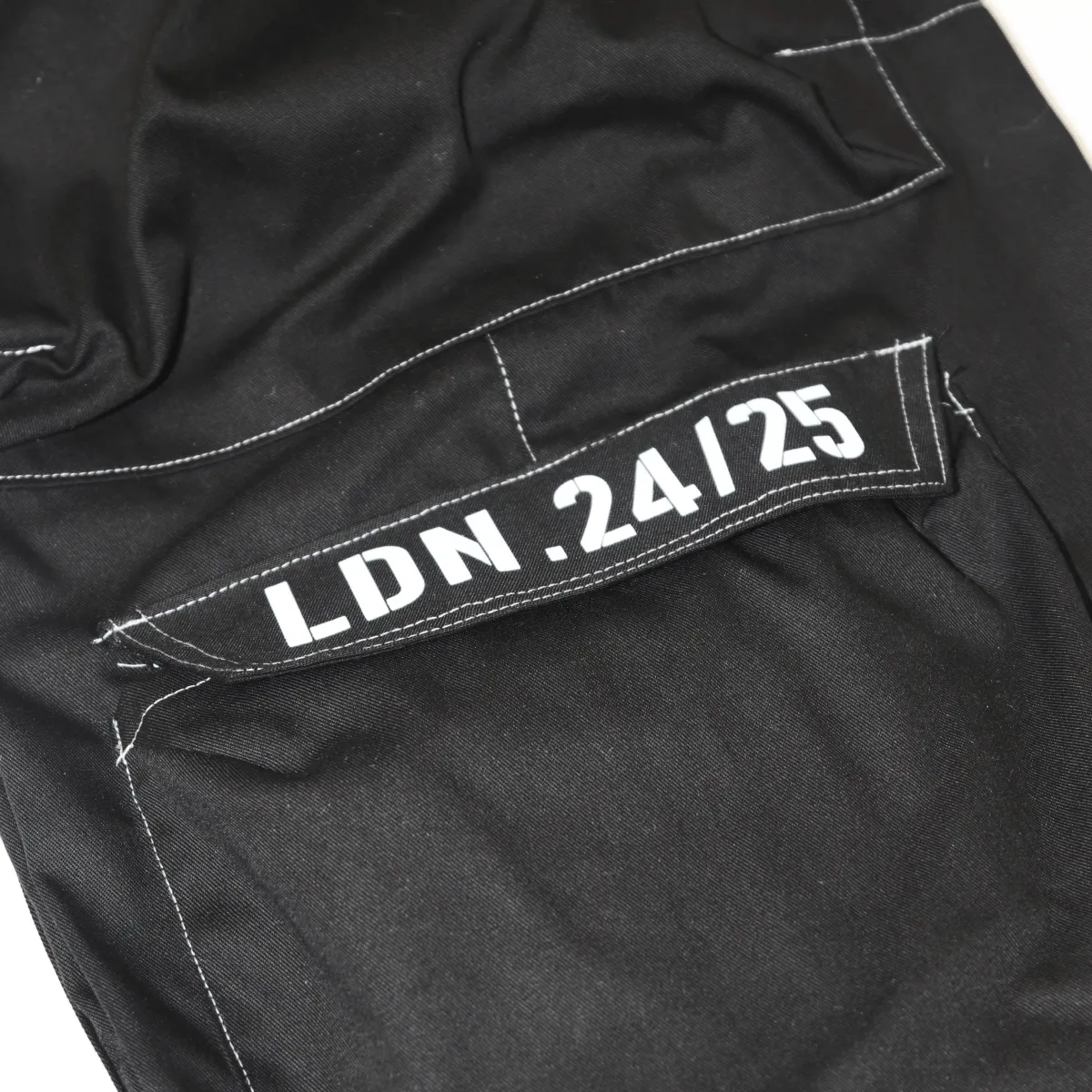 PROTON PANTS BLACK