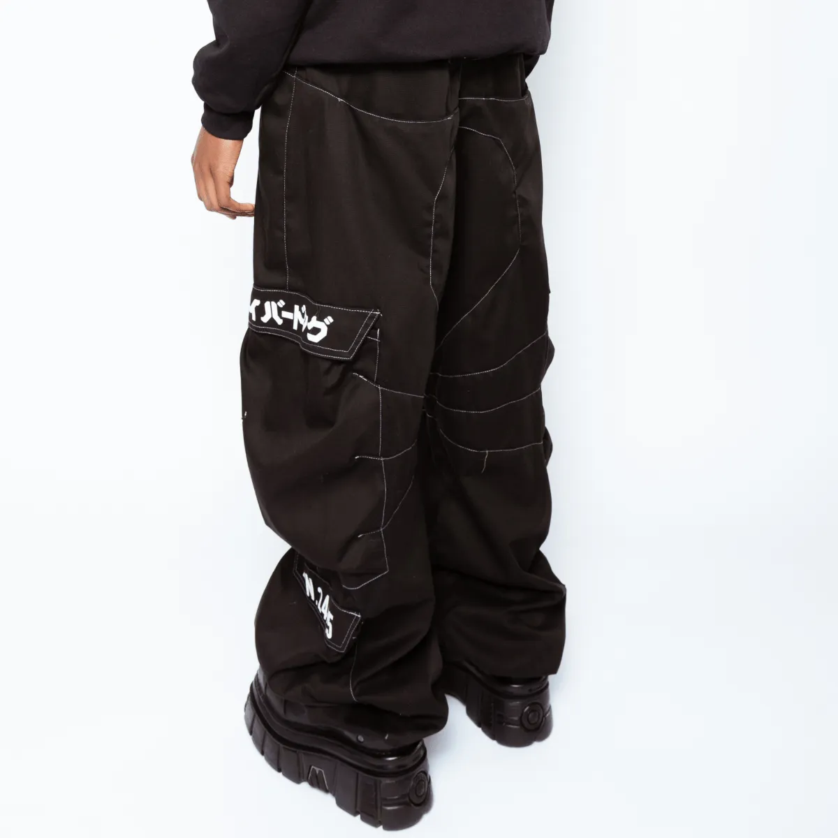 PROTON PANTS BLACK