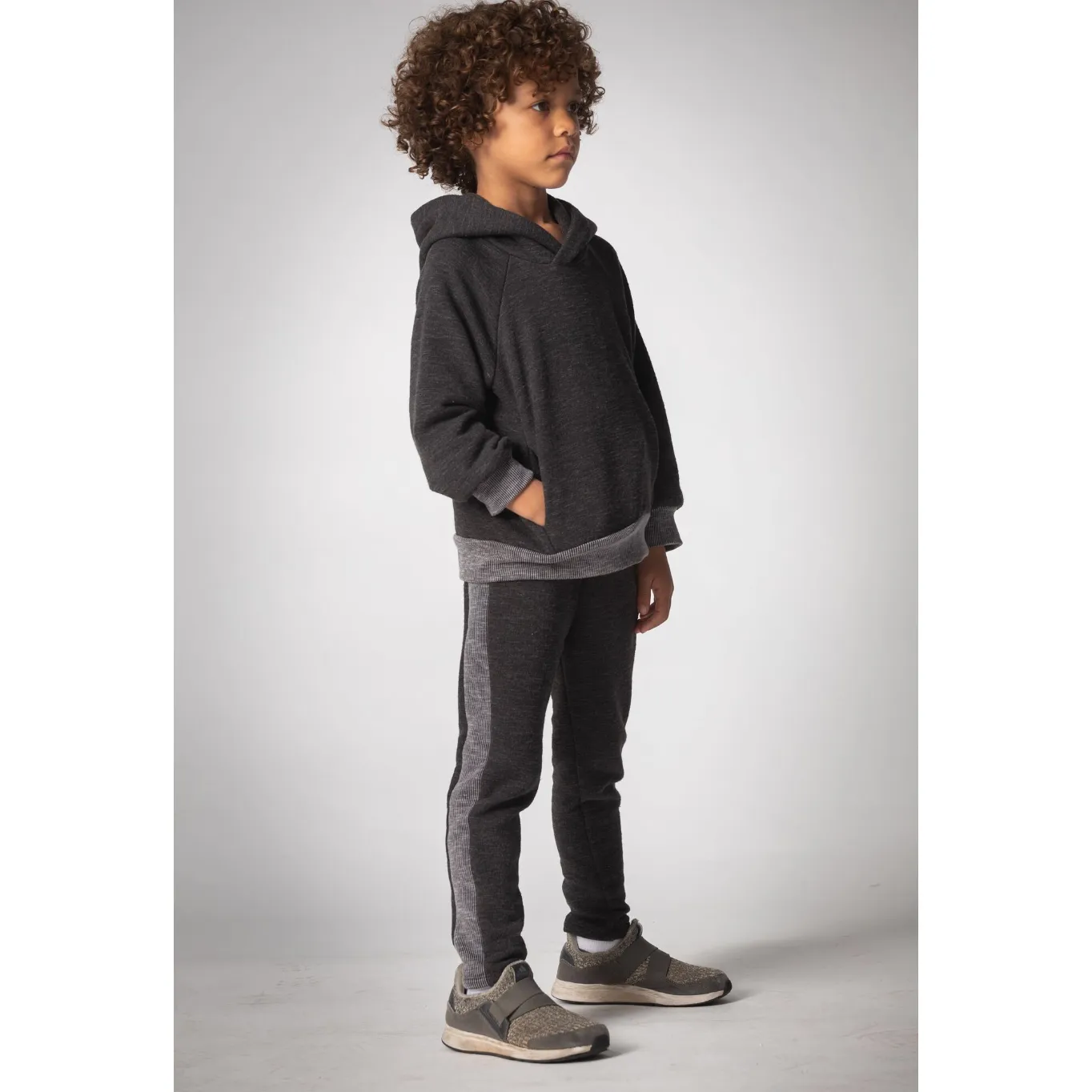 Rafi | Black