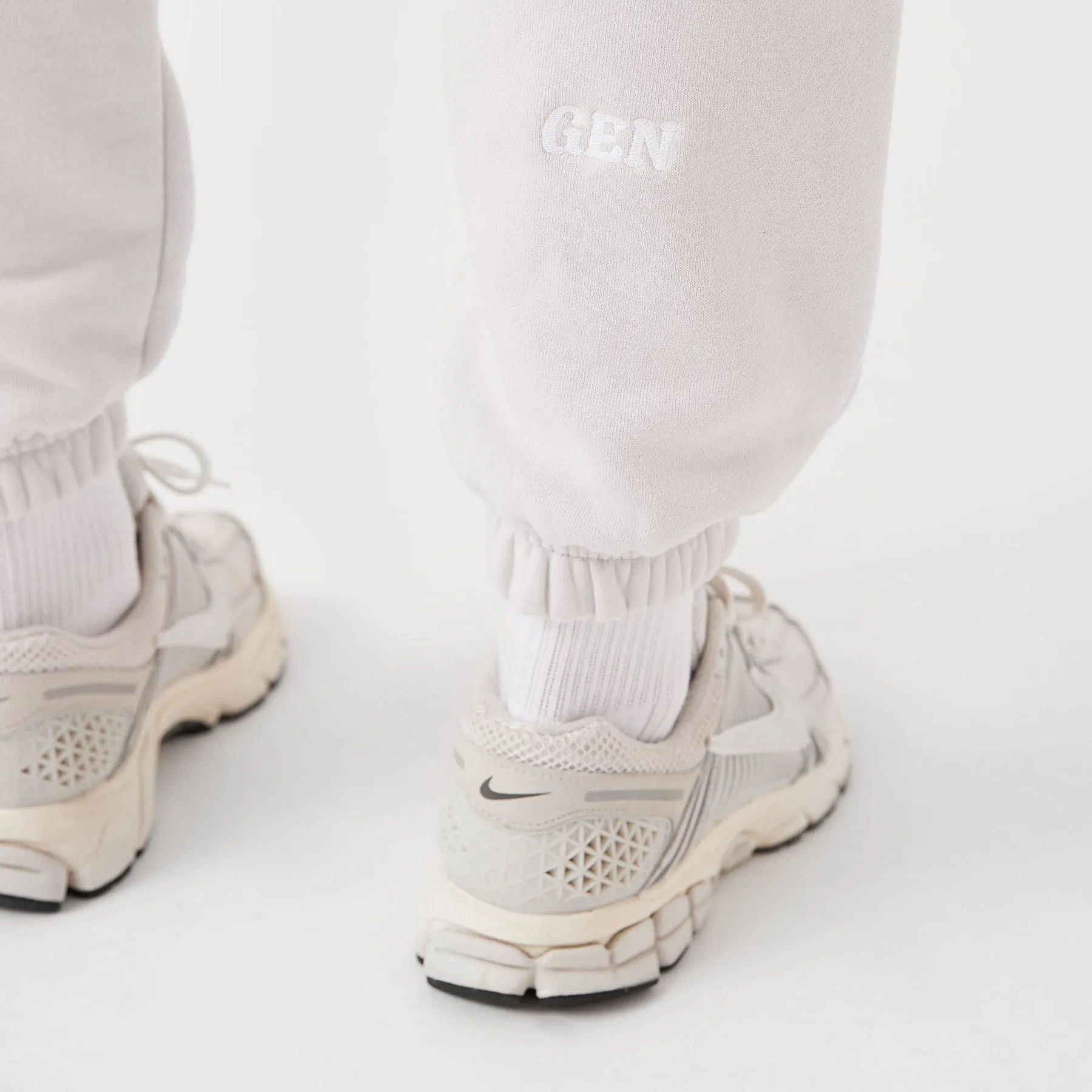 REC GEN - Float Fleece Pipe Jogger Frost