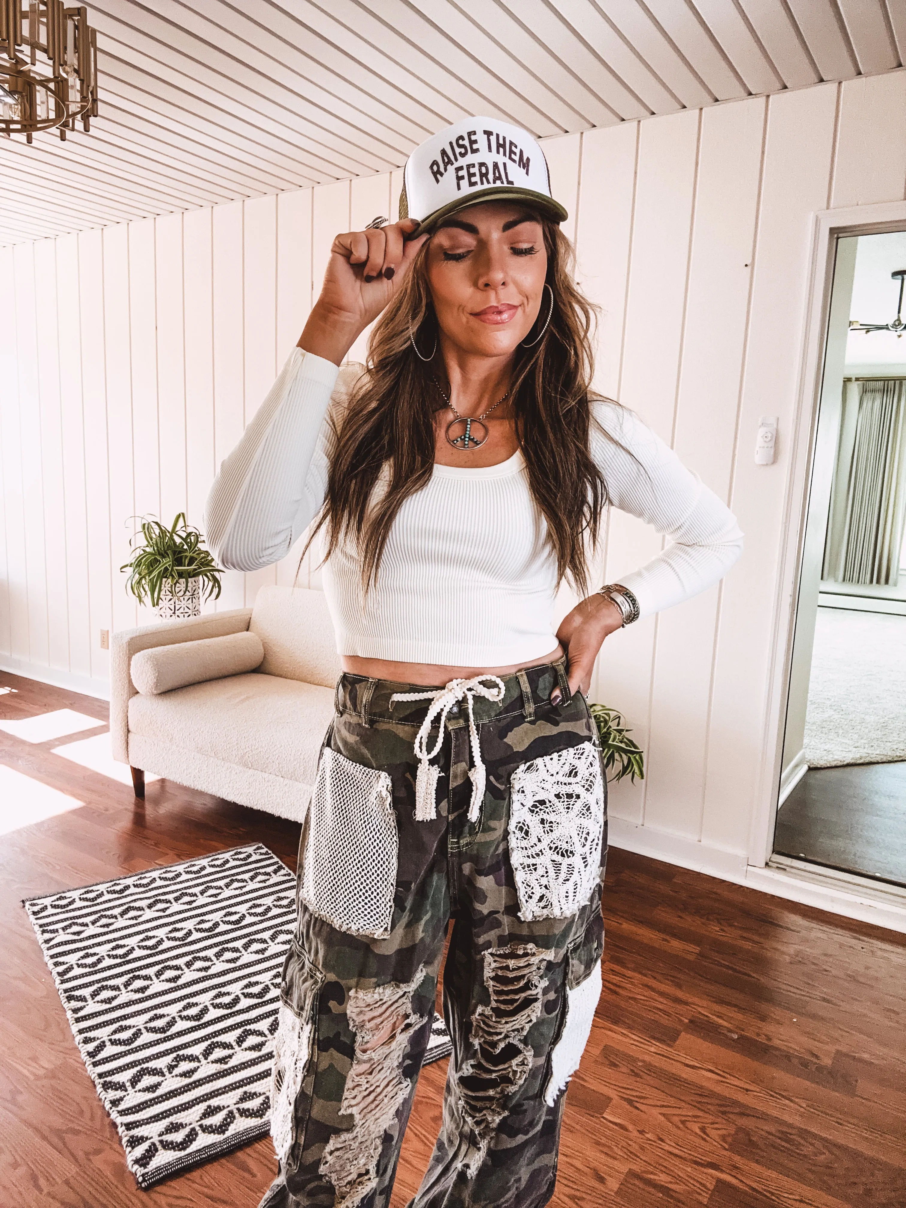 Rib Scoop Neck Long Sleeve Crop