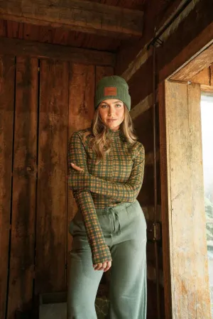 Ribbed Mock Neck - Town & Country