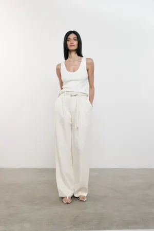 Ribbed Scoop Tank in White