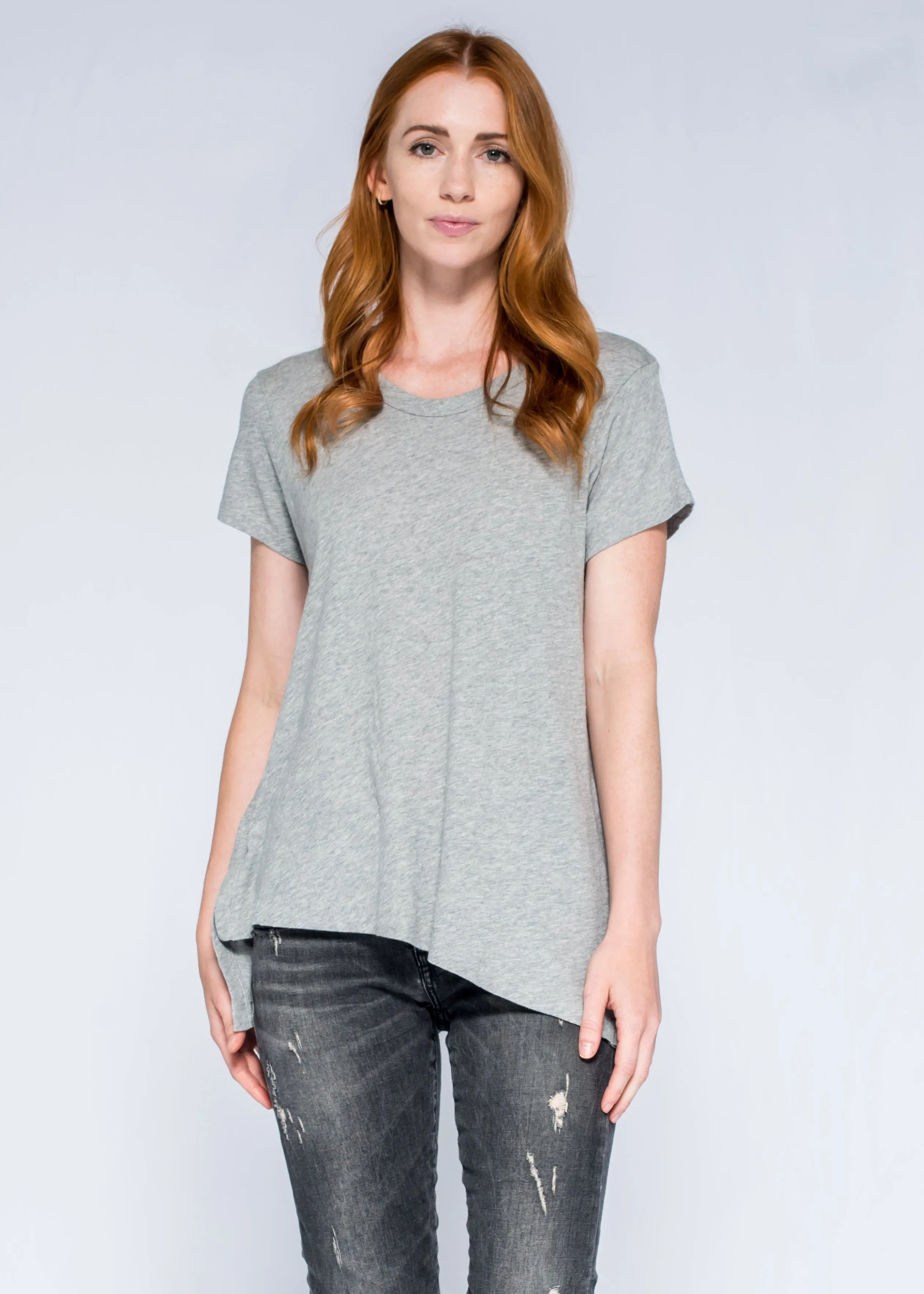 Shrunken Scoop Neck Short Sleeve Tee Double Slit Hem