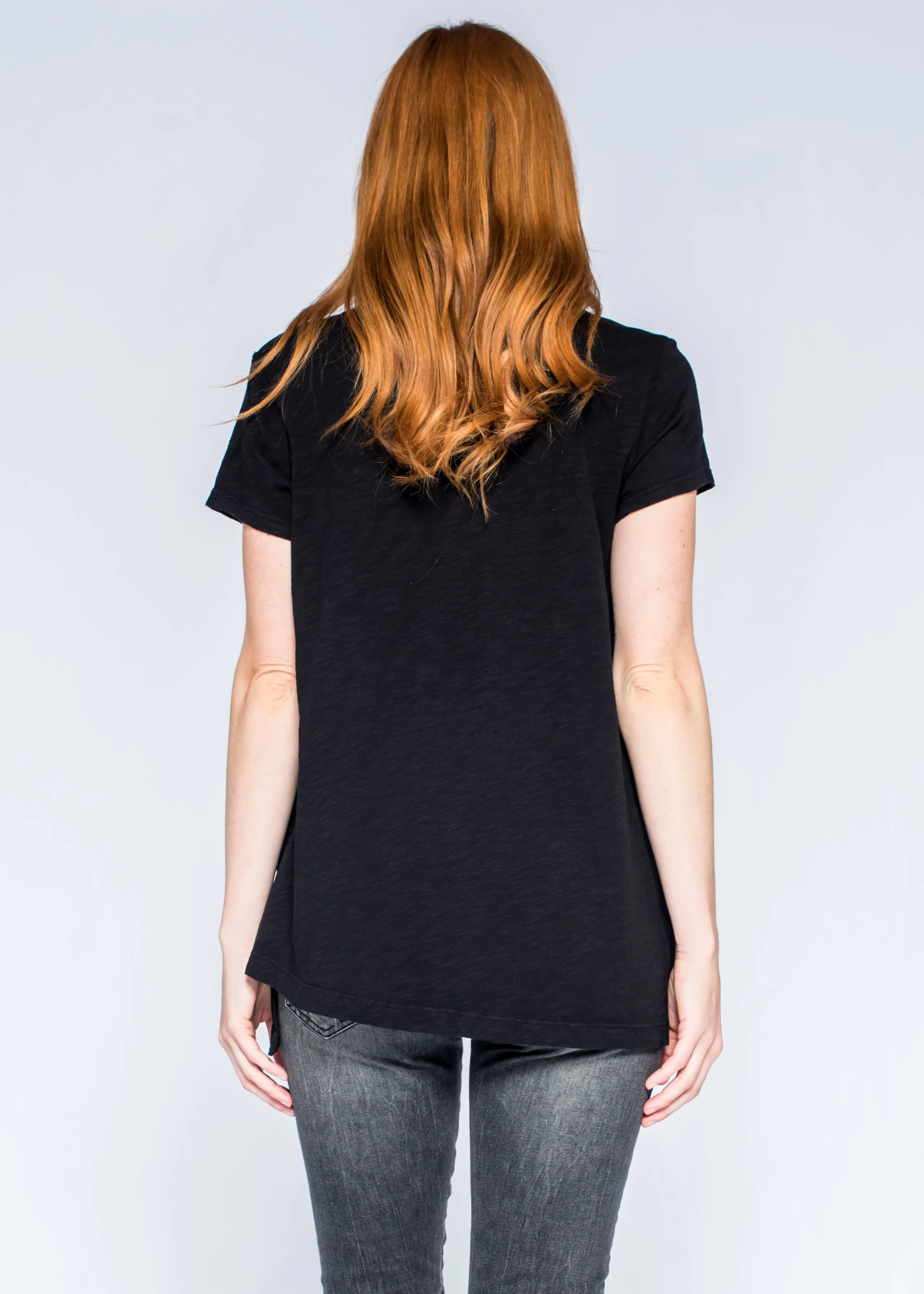 Shrunken Scoop Neck Short Sleeve Tee Double Slit Hem