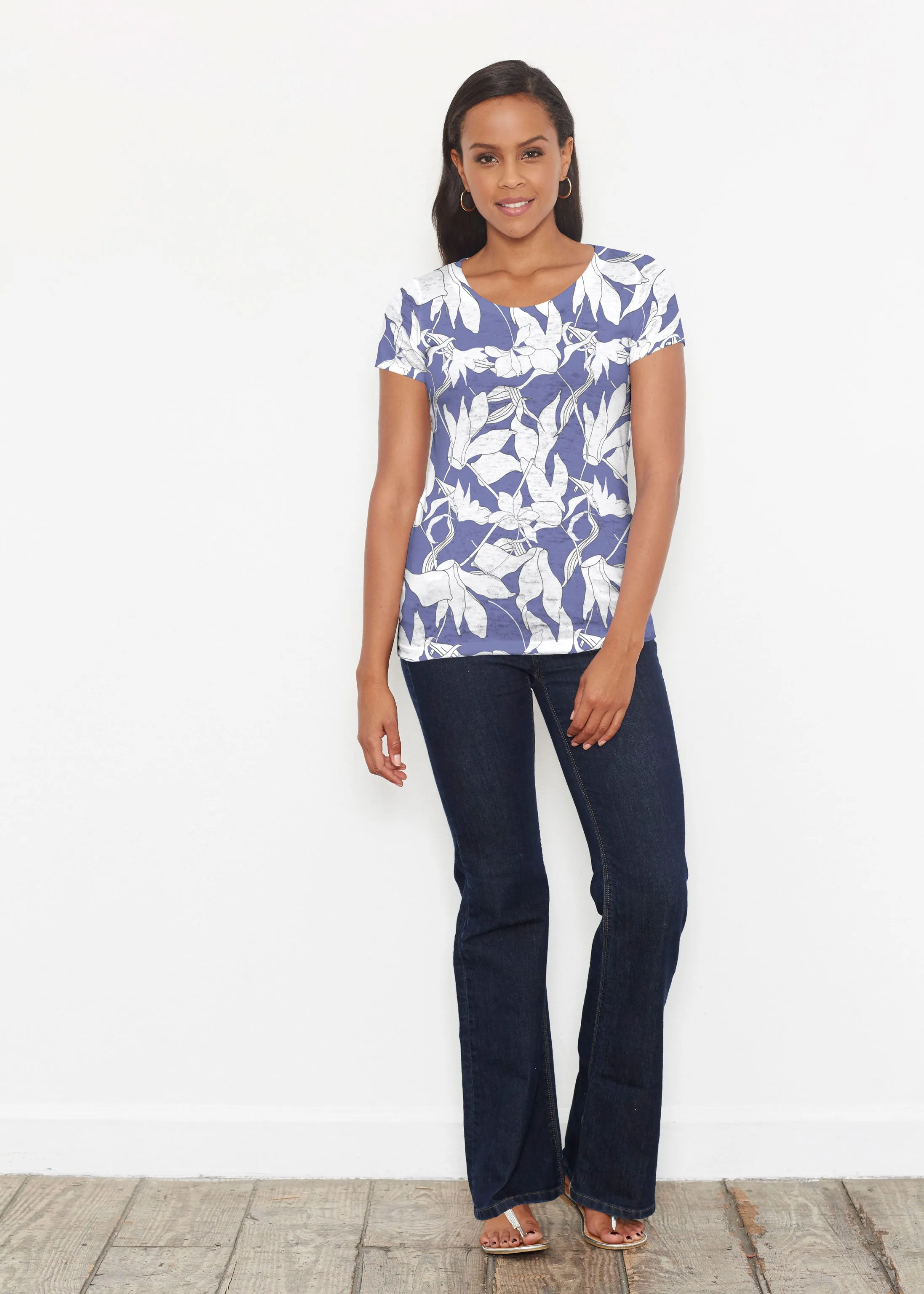 Sketch Floral Dominos (7814) ~ Signature Short Sleeve Scoop Shirt