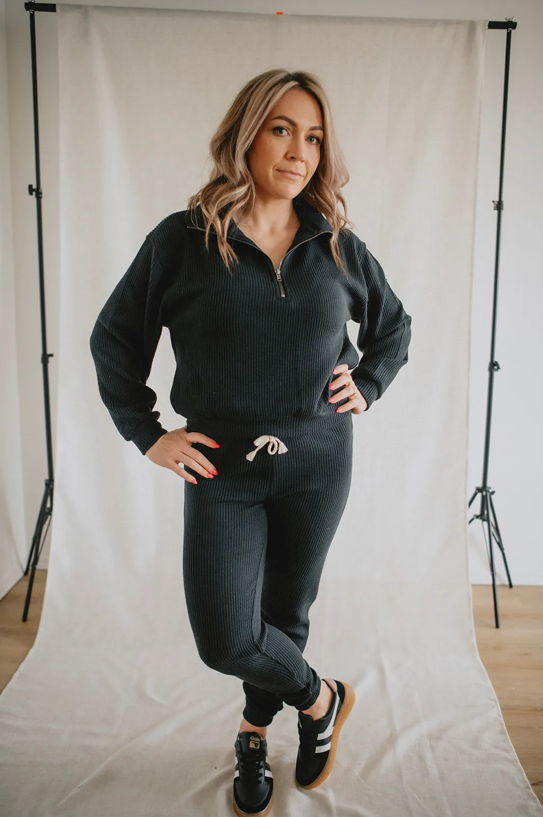 The Ribbed Pull On Jogger Pant by Saltwater Luxe - Black