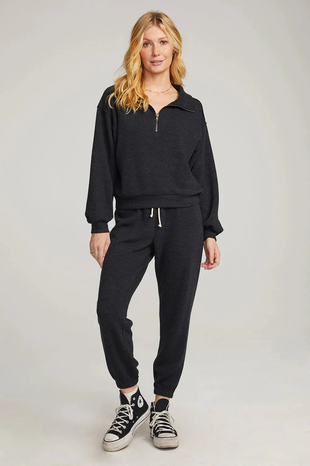 The Ribbed Pull On Jogger Pant by Saltwater Luxe - Black