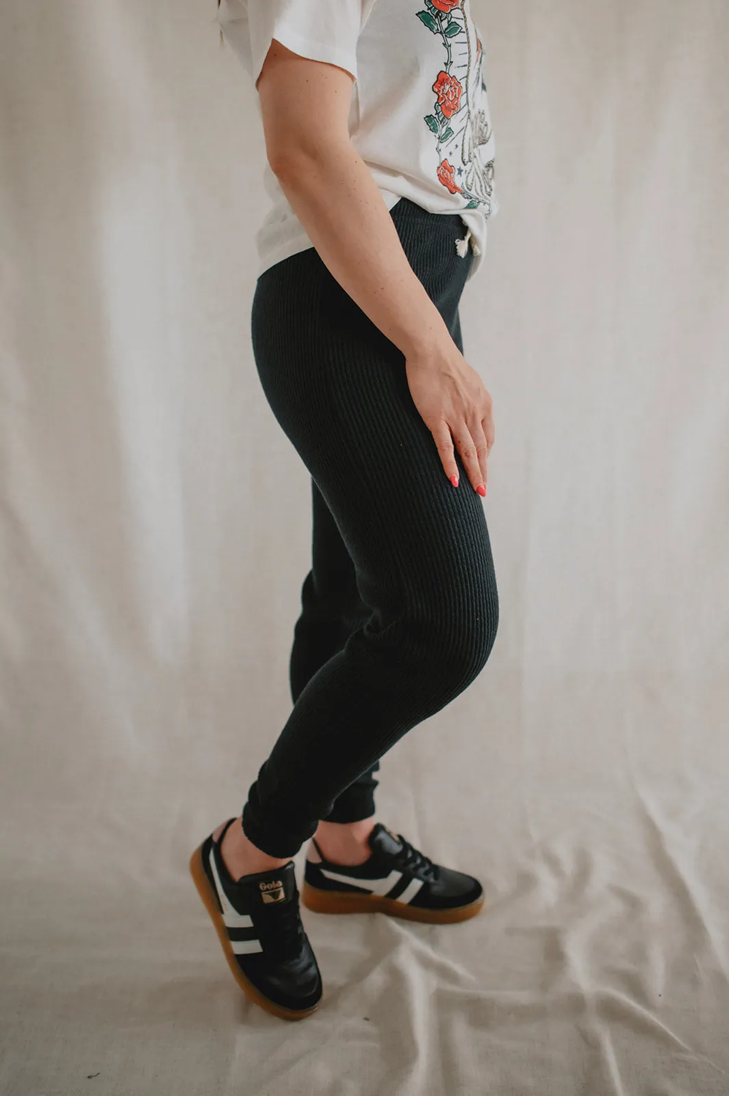 The Ribbed Pull On Jogger Pant by Saltwater Luxe - Black